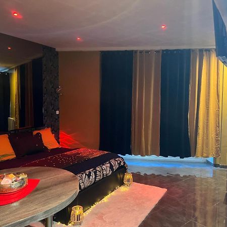 Homesparadise Loveroom Безансон Экстерьер фото