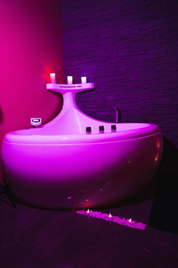 Homesparadise Loveroom Безансон Экстерьер фото